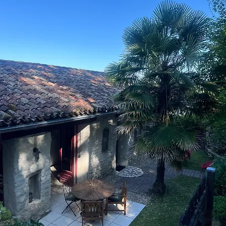 Le Moulin Vue بيت للعطل